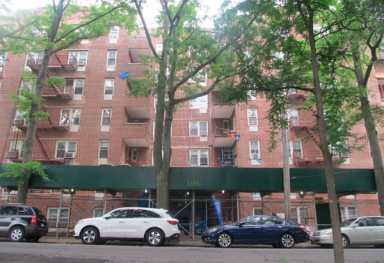 Klein calls for investigation into Goldfarb Properties after Pelham Parkway Stop Work Order|Klein calls for investigation into Goldfarb Properties after Pelham Parkway Stop Work Order