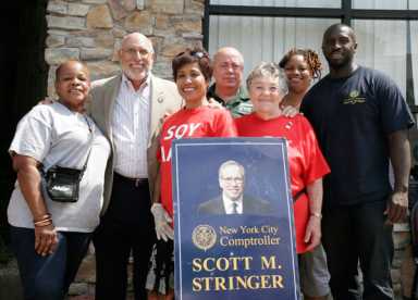 Morris Park Community Association plays host to free ‘Shred Day’ event|Morris Park Community Association plays host to free ‘Shred Day’ event