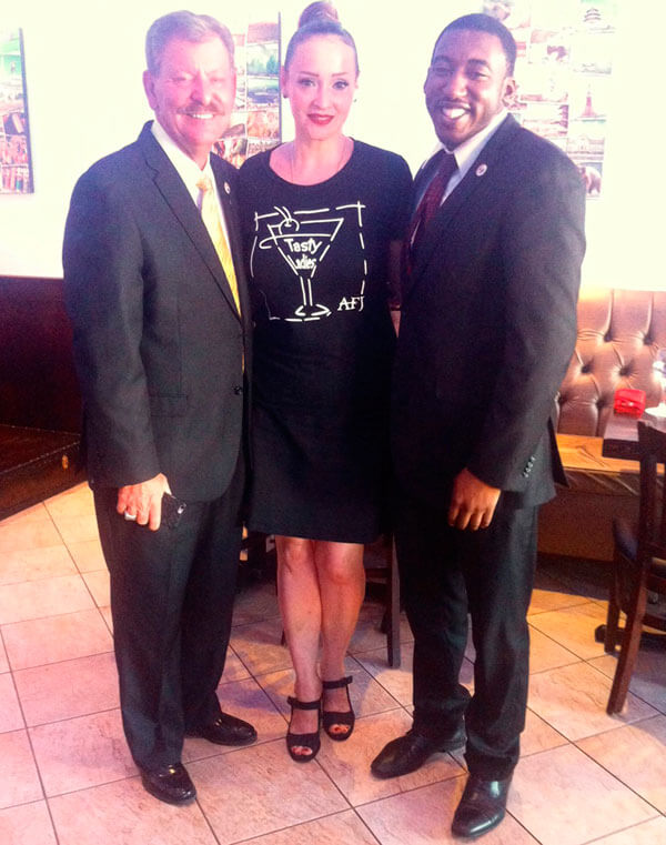 Ribbon-cutting ceremony hosted by Travesias|Ribbon-cutting ceremony hosted by Travesias