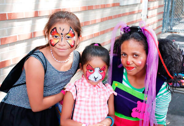 Borough President Diaz hosts back to school literacy and health fair|Borough President Diaz hosts back to school literacy and health fair