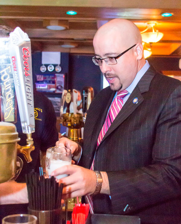 VISIONS ‘Mix It Up’ Bartending fundraiser|VISIONS ‘Mix It Up’ Bartending fundraiser|VISIONS ‘Mix It Up’ Bartending fundraiser|VISIONS ‘Mix It Up’ Bartending fundraiser|VISIONS ‘Mix It Up’ Bartending fundraiser