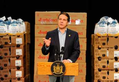 FreshDirect and partners give away 400 turkeys