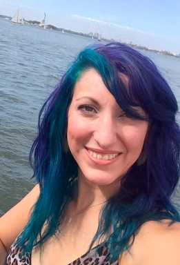 Villa Maria Academy ‘Paint Nite’ Fundraiser January 30|Villa Maria Academy ‘Paint Nite’ Fundraiser January 30