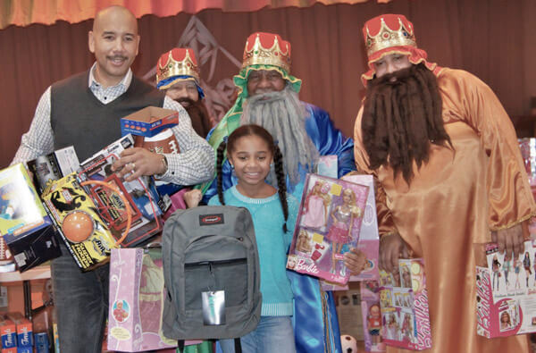 Ruben Diaz, Jr. hosts Three Kings celebration at P.S. 5|Ruben Diaz, Jr. hosts Three Kings celebration at P.S. 5|Ruben Diaz, Jr. hosts Three Kings celebration at P.S. 5