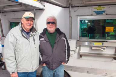 Assemblyman Benedetto Hosts MTA Metrocard Van in front of his Throggs Neck Office