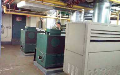 Claremont Houses seniors brave bitter cold|Claremont Houses seniors brave bitter cold|Claremont Houses seniors brave bitter cold