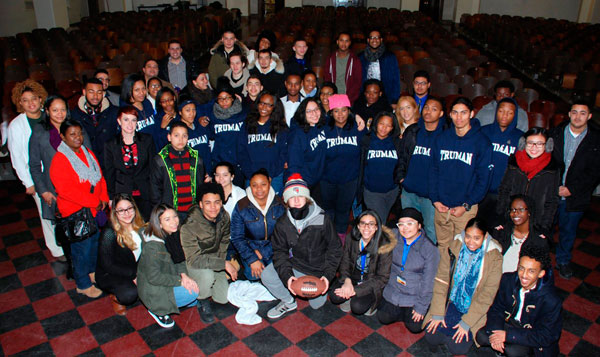Youth Leaders on the Move embark on Albany