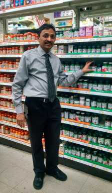 Pharmacy and deli hybrid opens on Boston Road|Pharmacy and deli hybrid opens on Boston Road