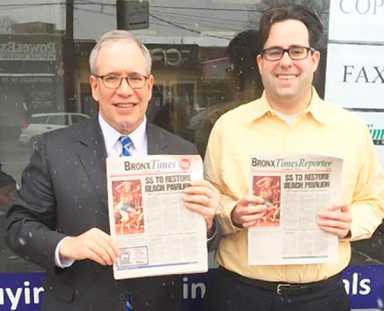 City Comptroller Scott Stringer visits Bronx Times Reporter