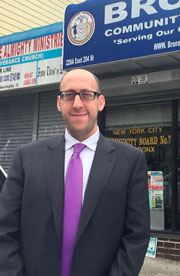 Community Board 7 appoints new district manager