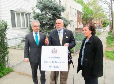 Throggs Neck grandmother receives questionable ‘defective sidewalk’ violations