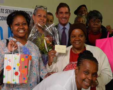 Klein Hosts Mother’s Day Bingo