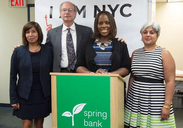 Spring Bank Launches First IDNYC Pop-Up Center