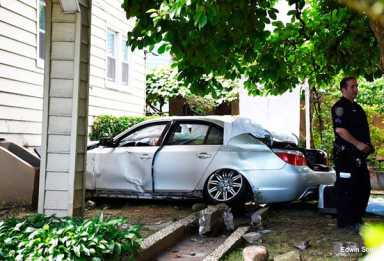 27-Year Old Man Dies After Crashing Into Williamsbridge Home