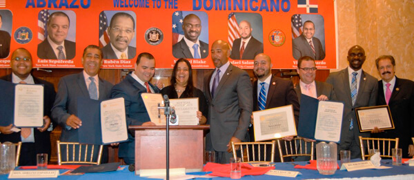 Diaz Hosts ‘Abrazo Dominicano in New York’ Banquet