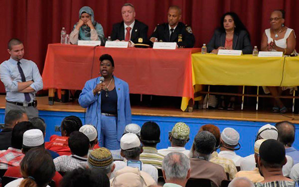 Public forum empowers Bronx Muslims