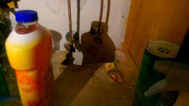 Residents continue fight with landlord at Woodmansten Building as Klein steps in|Residents continue fight with landlord at Woodmansten Building as Klein steps in