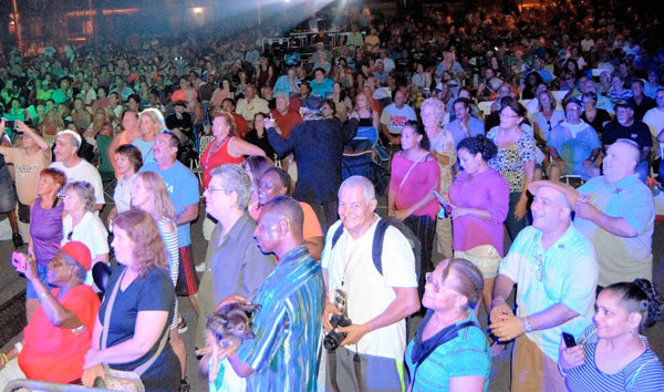 The Temptations Perform At Loreto Park