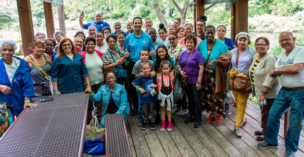 Cabrera Hosts Senior Day At Bronx Zoo