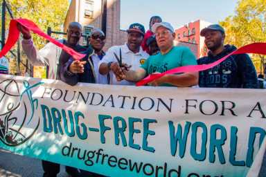 Lead By Example Hosts Anti-Violence Basketbal Tourn