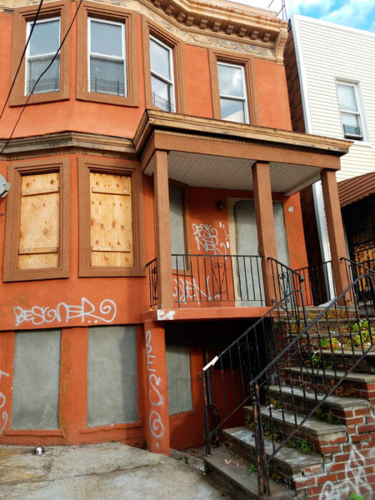 Programs target New York’s ‘zombie homes’ Bronx Times