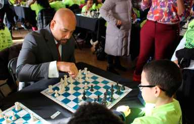 Diaz, AT&T & Chess In Schools Host Chess Challenge