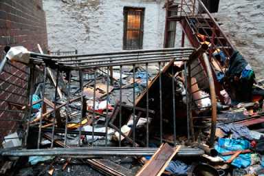 Fire leaves 5 adults, 2 children displaced