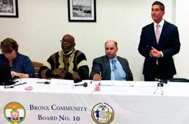 Senator Klein Attends CB 10 Meeting