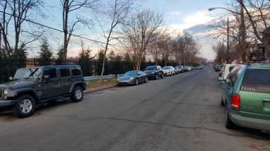 CB 10 committee rejects alternate side parking