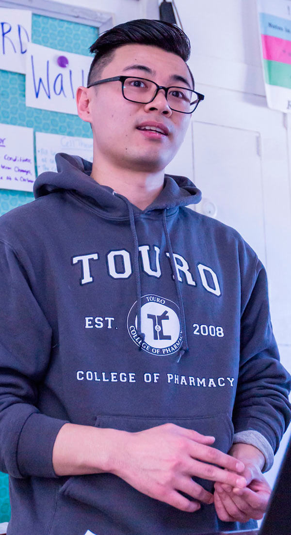 Touro pharmacists teach students about drug abuse