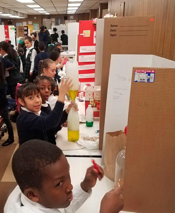 St. Helena School Hosts Science Fair
