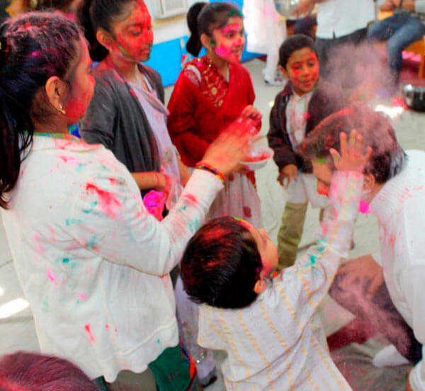 Bronx Hindu Community Celebrate Holi|Bronx Hindu Community Celebrate Holi