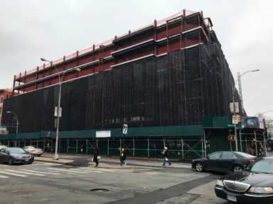 Tremont Renaissance to offer housing and retail