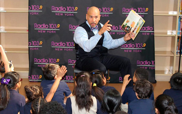 Diaz Reads To P.S. 294 Students