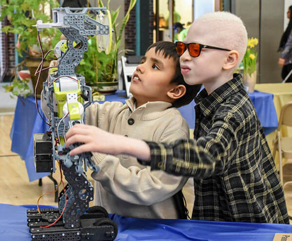 NYISE Hosts Nutrition-Themed Science Fair