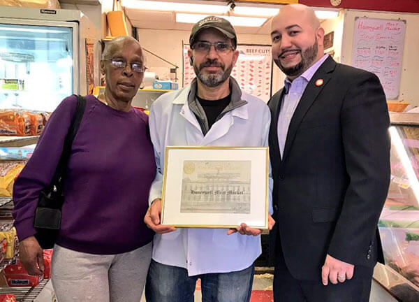 Salamanca Honors Small Biz