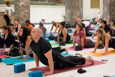 Diaz Hosts Not62 Yoga Night