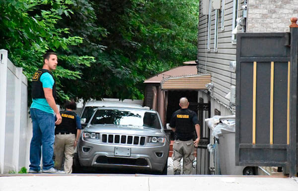 DEA Serves Warrant At 2344 Story Avenue