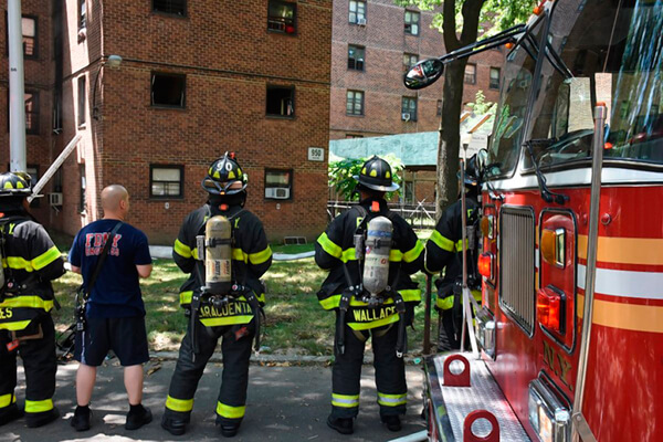 FDNY Combats Pel Pkwy Houses Fire