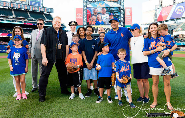 First Responders’ Families Throw Out 1st Pitch