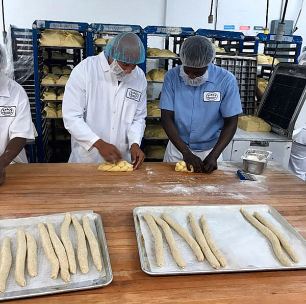 Zaro’s Family Bakery announces Parkchester return