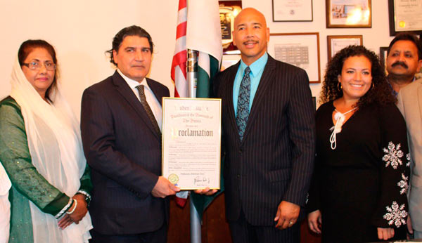 Diaz Celebrates Pakistani Independence Day