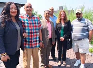 Espaillat Visits Kingbridge Terrace Vets
