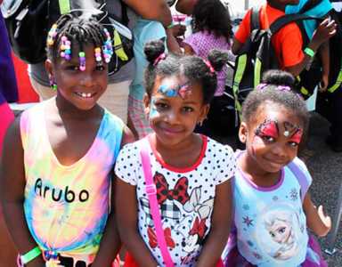 Diaz Hosts Back To School Health Fair|Diaz Hosts Back To School Health Fair