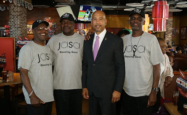 Diaz Hosts Grandparents Luncheon
