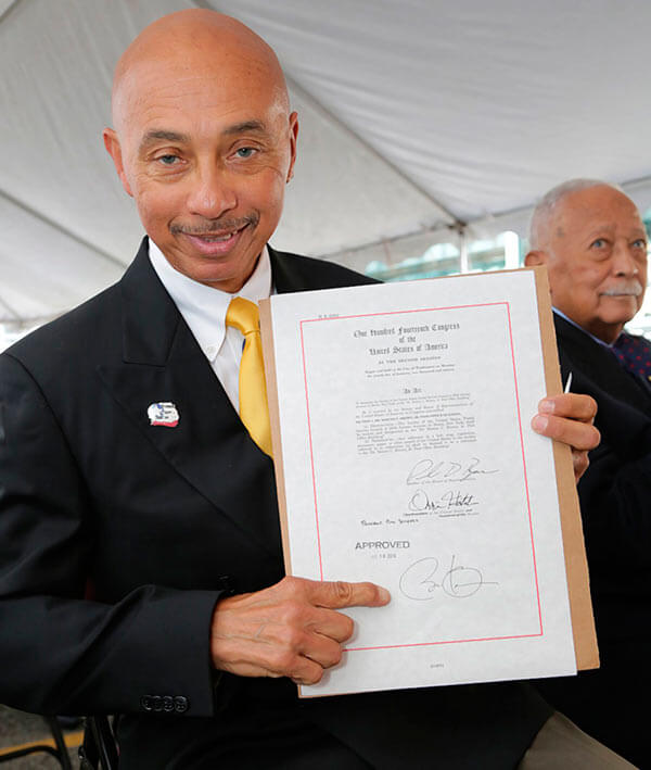 Morris Heights PO named for Dr. Roscoe Brown, Jr.|Morris Heights PO named for Dr. Roscoe Brown, Jr.|Morris Heights PO named for Dr. Roscoe Brown, Jr.