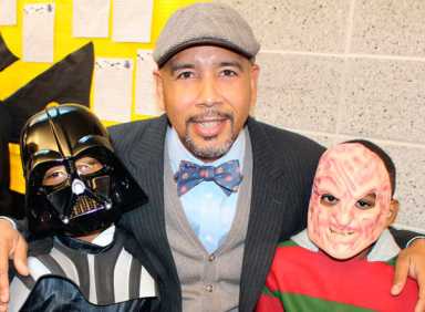 Diaz Celebrates Halloween PumpkinFest