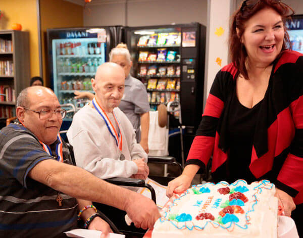 Bronx Center nursing home celebrates veterans|Bronx Center nursing home celebrates veterans