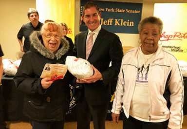 Klein, Shop Rite Donate Thanksgiving Turkeys