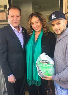 Elected Donate Thanksgiving Turkeys